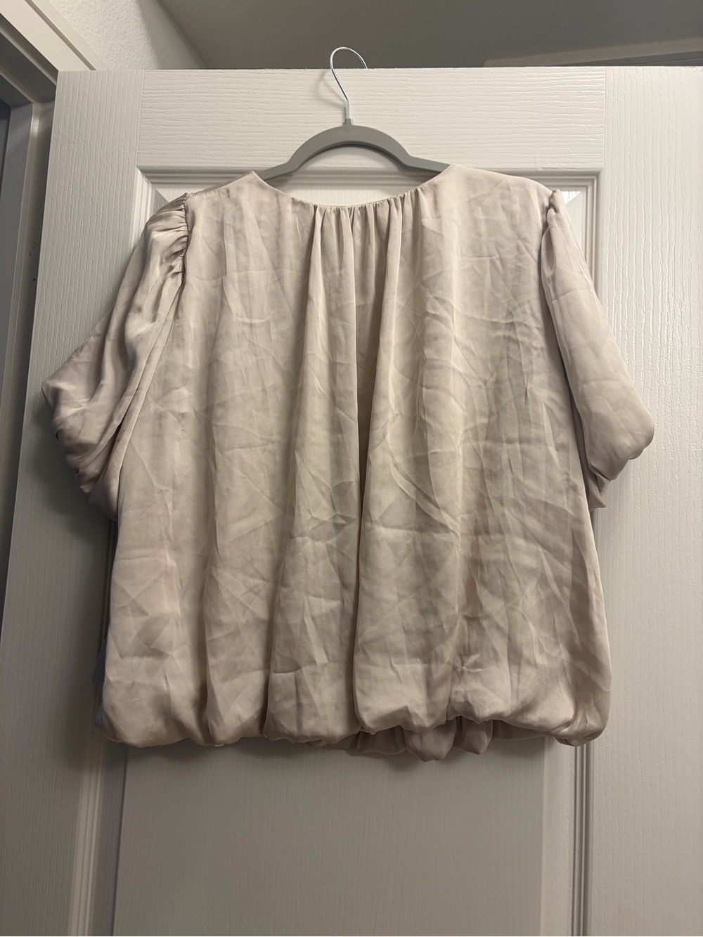 Astr bubble hem top - Picture 5 of 5